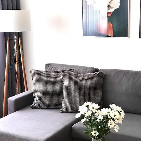 Apartman Holeckova 아파트 체스케부데요비체