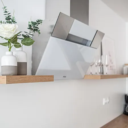 Apartman Holeckova 아파트 체스케부데요비체